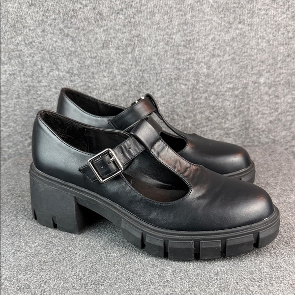 Madden Girl Shoes - Steve Madden Girl Black Chunky Platform Mary Jane Shoes Size 7.5